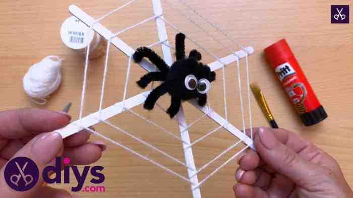 How to make spider web decoration