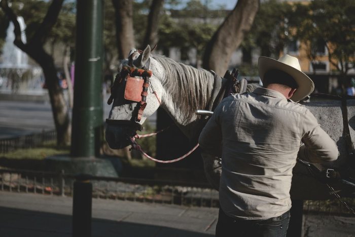 How to dress vaquero style